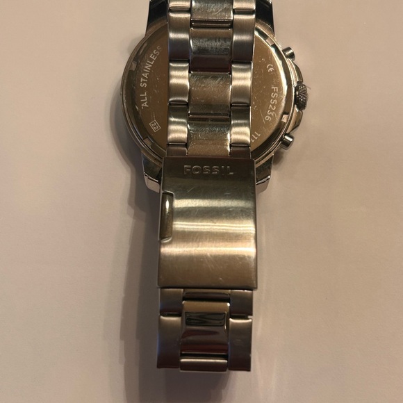 Men’s FOSSIL Neutra Chronograph Stainless Steel Watch, Silver , Quartz NEW - Picture 3 of 5